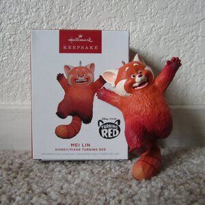 Turning Red Mei Lin Disney Pixar 2022 Hallmark ornament